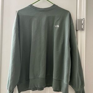 Women’s NorthFace Sweater